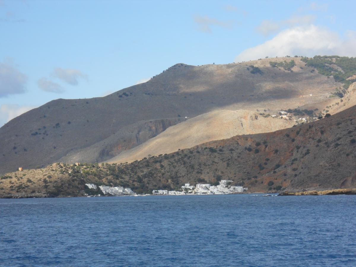 Daskalogiannis Hotel Loutro Buitenkant foto